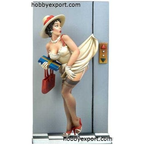 Andrea miniatures  	80mm KIT  PIN UP SERIES THE LIFT