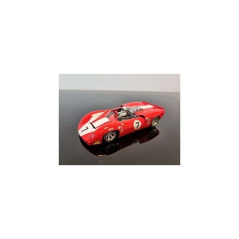 LOLA T70 Can-Am John Surtees  7 Can-Am Riverside 66