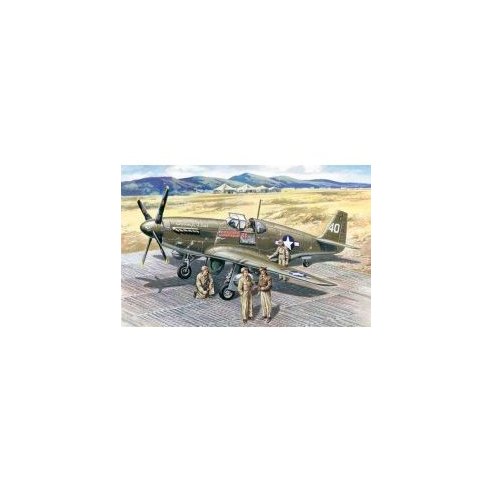 ICM - 1:48 - Mustang P-51B with USAAF Pilots and Ground Personnel 48125