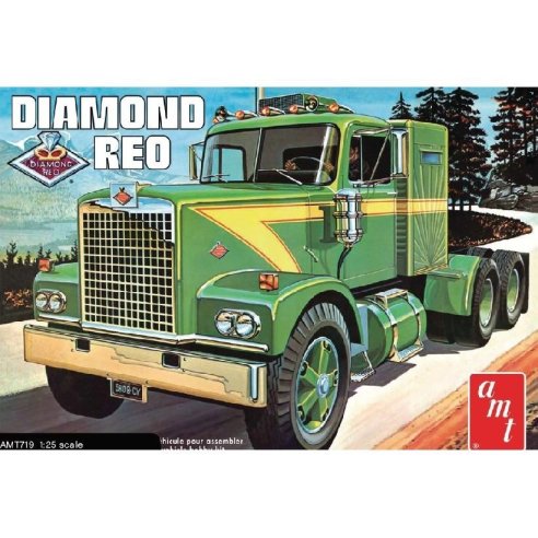 AMT 1/25 KIT Diamond Reo Tractor Cab 00719
