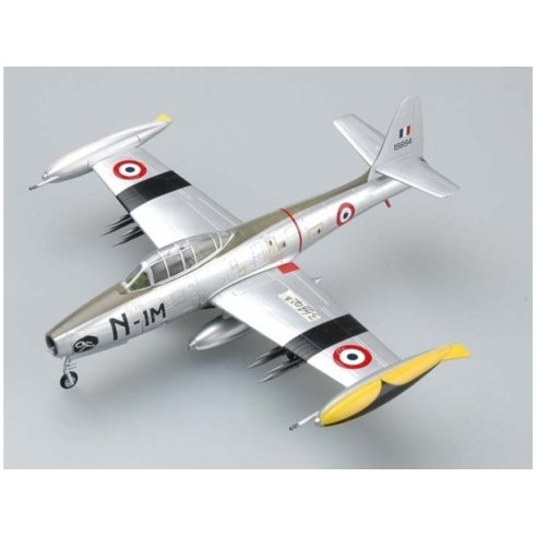 EASY MODEL F-84G-6 FRENCH AIR FORCE 1952 1 72
