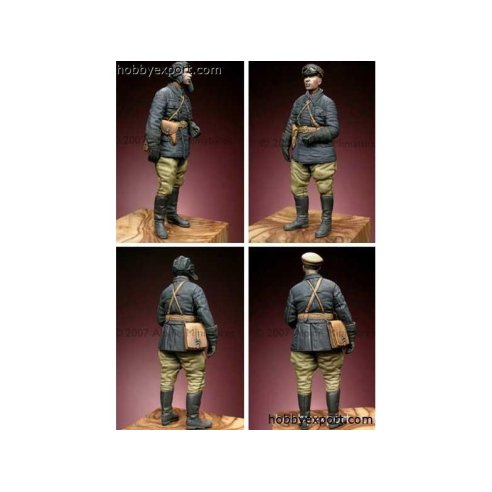 Alpine Miniatures  1 35 KIT (MAQUETTE) RUSSIAN TANK COMMANDER, WWII DIFFERENT HEADS INCL..